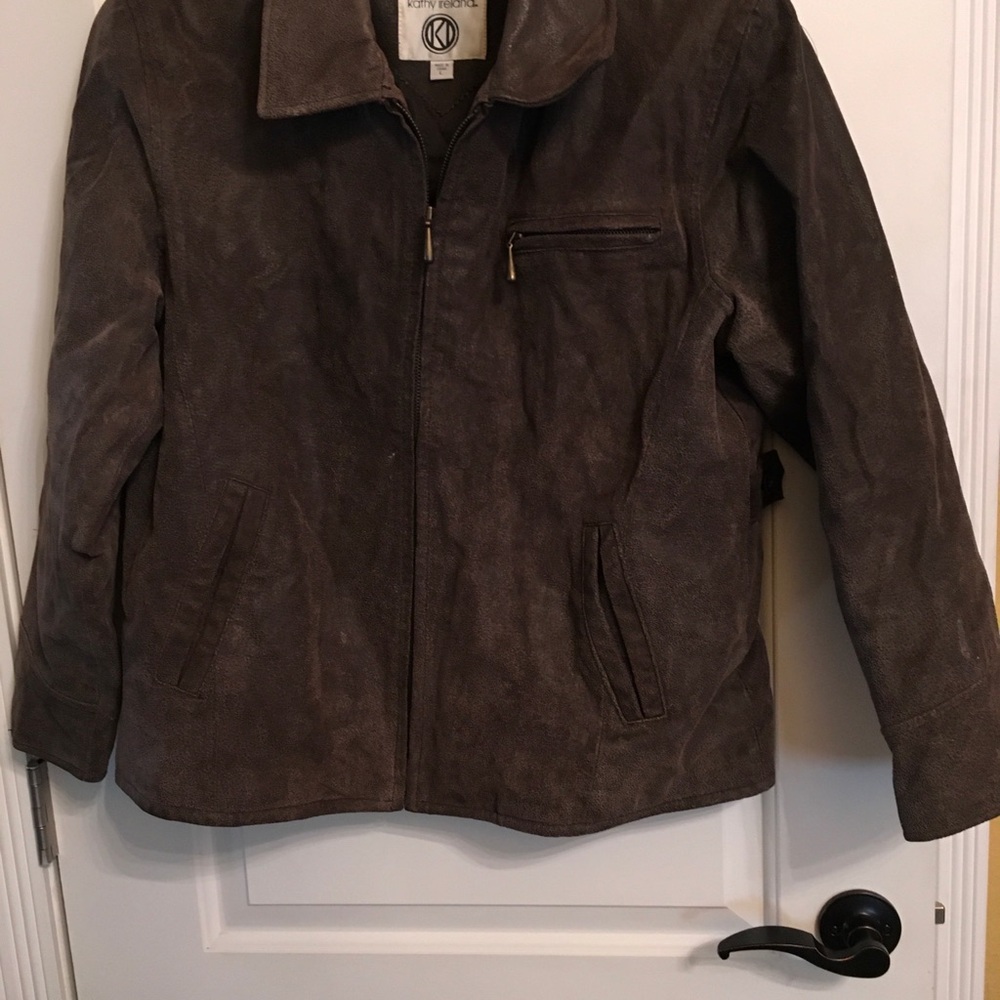 Brown leather Jacket, woman’s